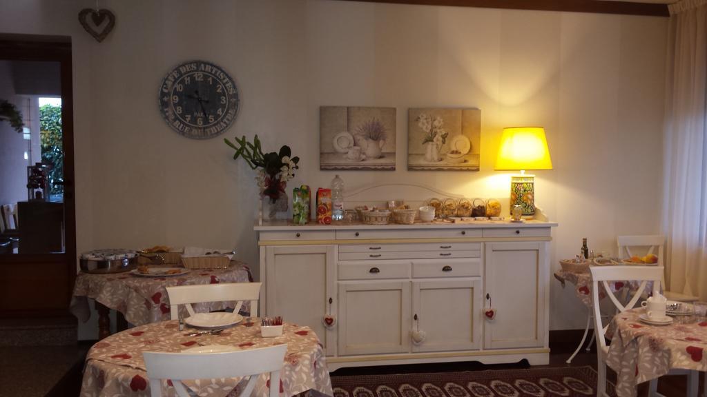 סונה B&B Villa Bianca מראה חיצוני תמונה