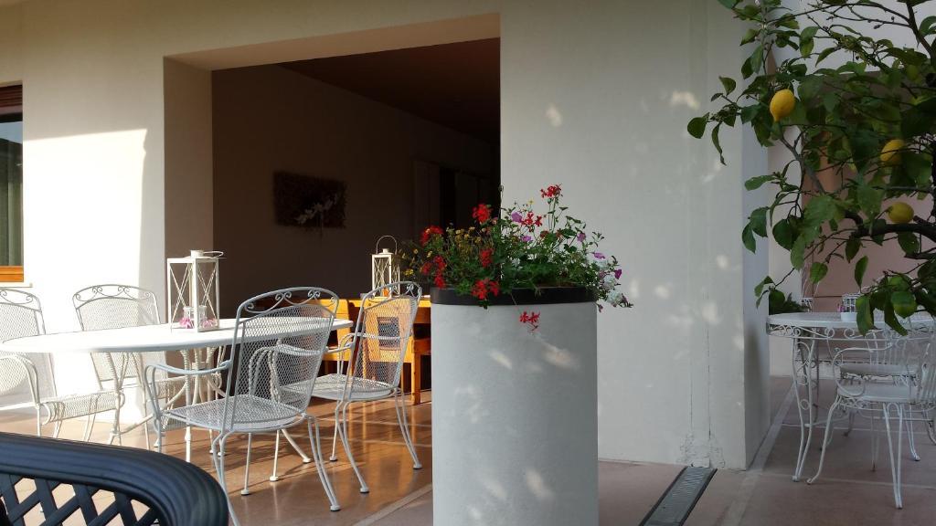סונה B&B Villa Bianca מראה חיצוני תמונה