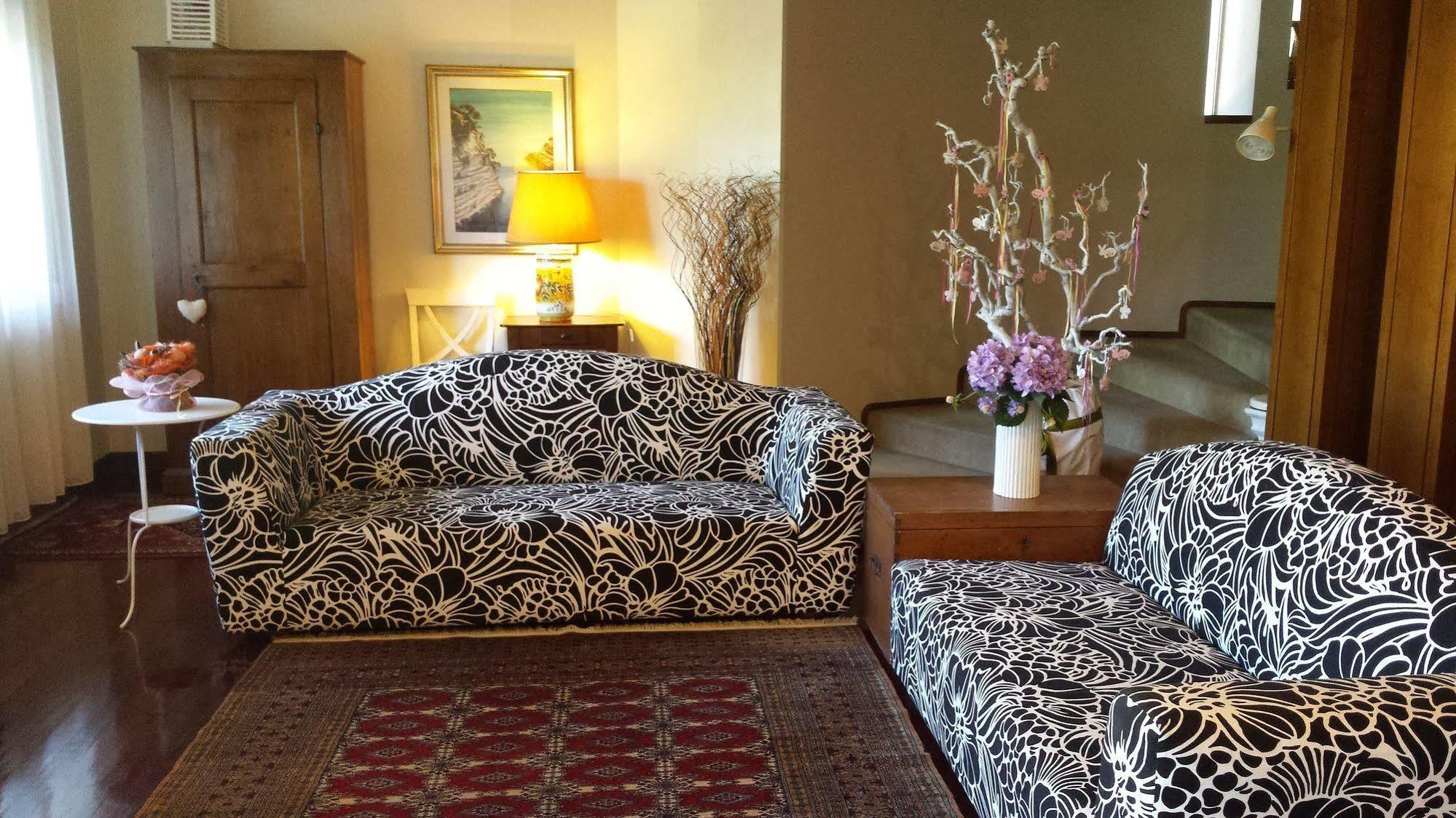 סונה B&B Villa Bianca מראה חיצוני תמונה