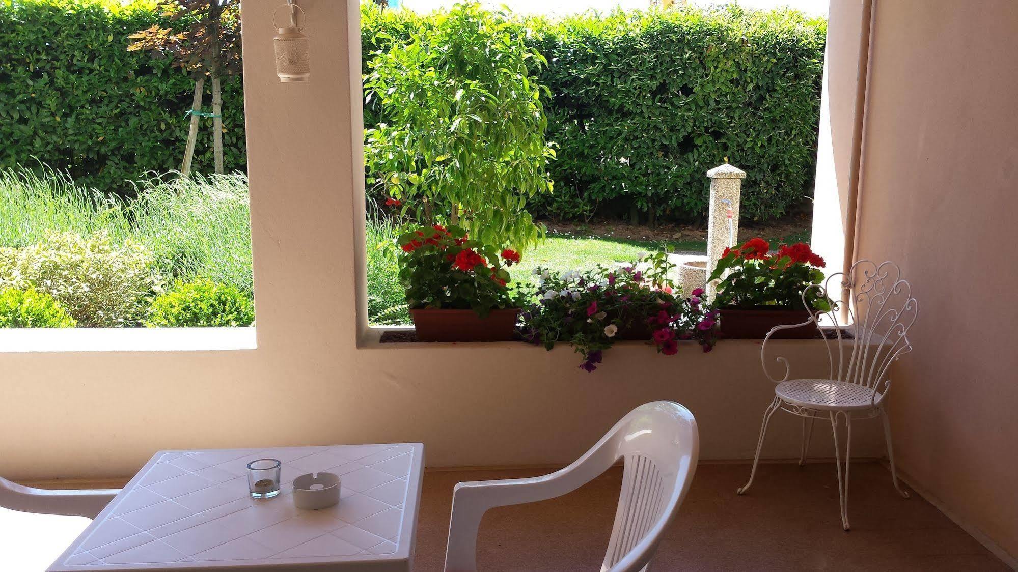 סונה B&B Villa Bianca מראה חיצוני תמונה
