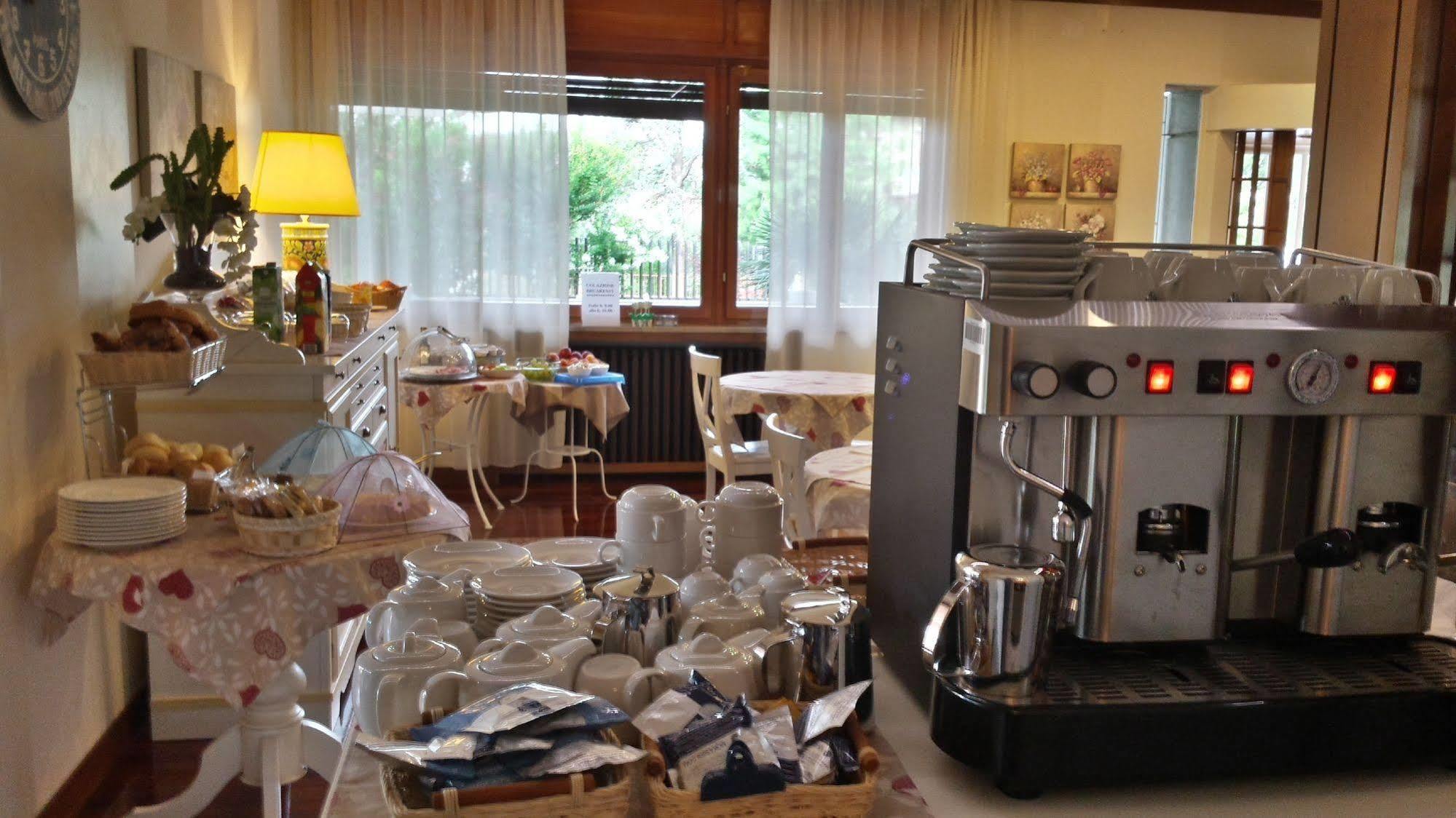 סונה B&B Villa Bianca מראה חיצוני תמונה