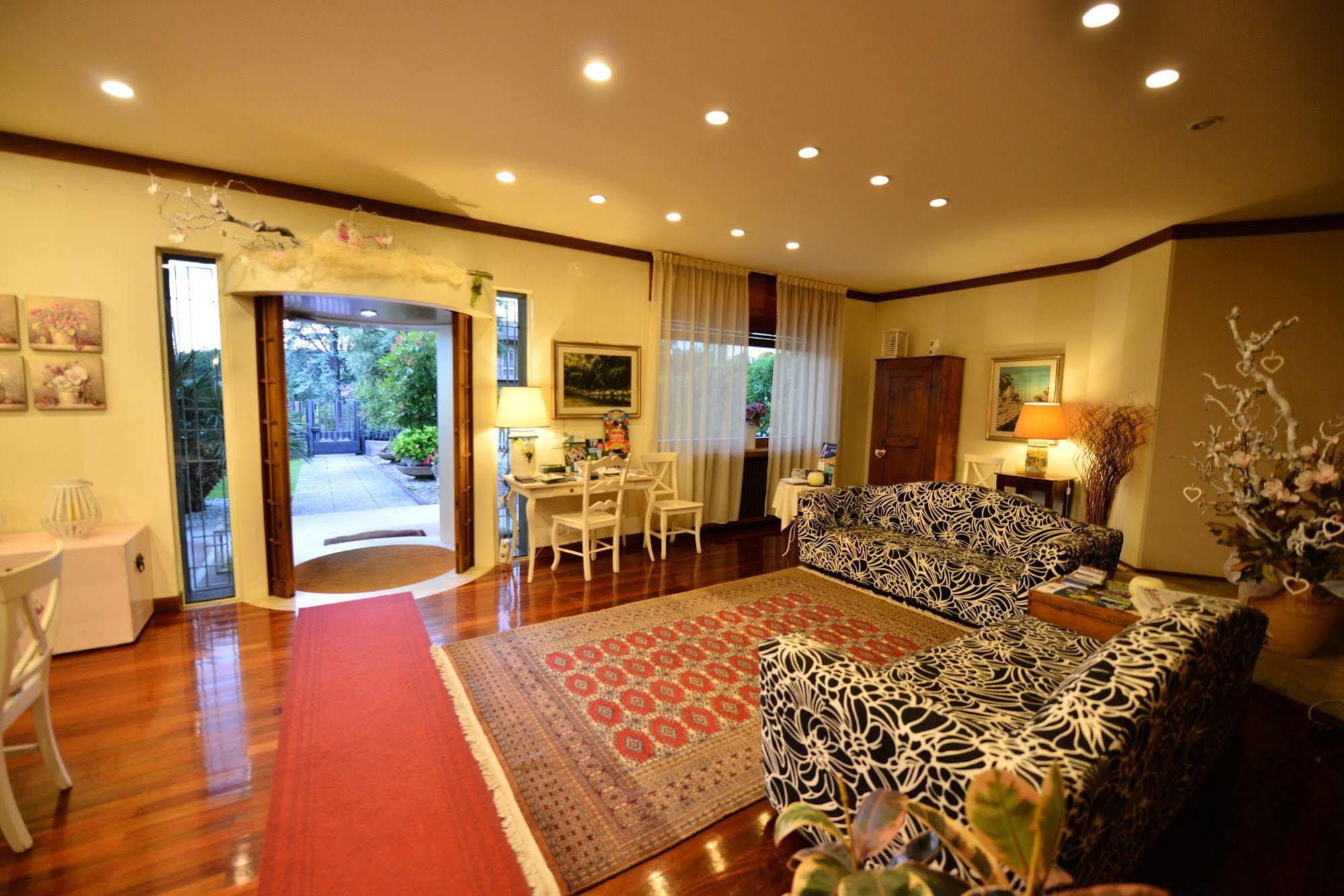 סונה B&B Villa Bianca מראה חיצוני תמונה